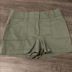 White House Black Market Sage Green Women's Cargo Shorts